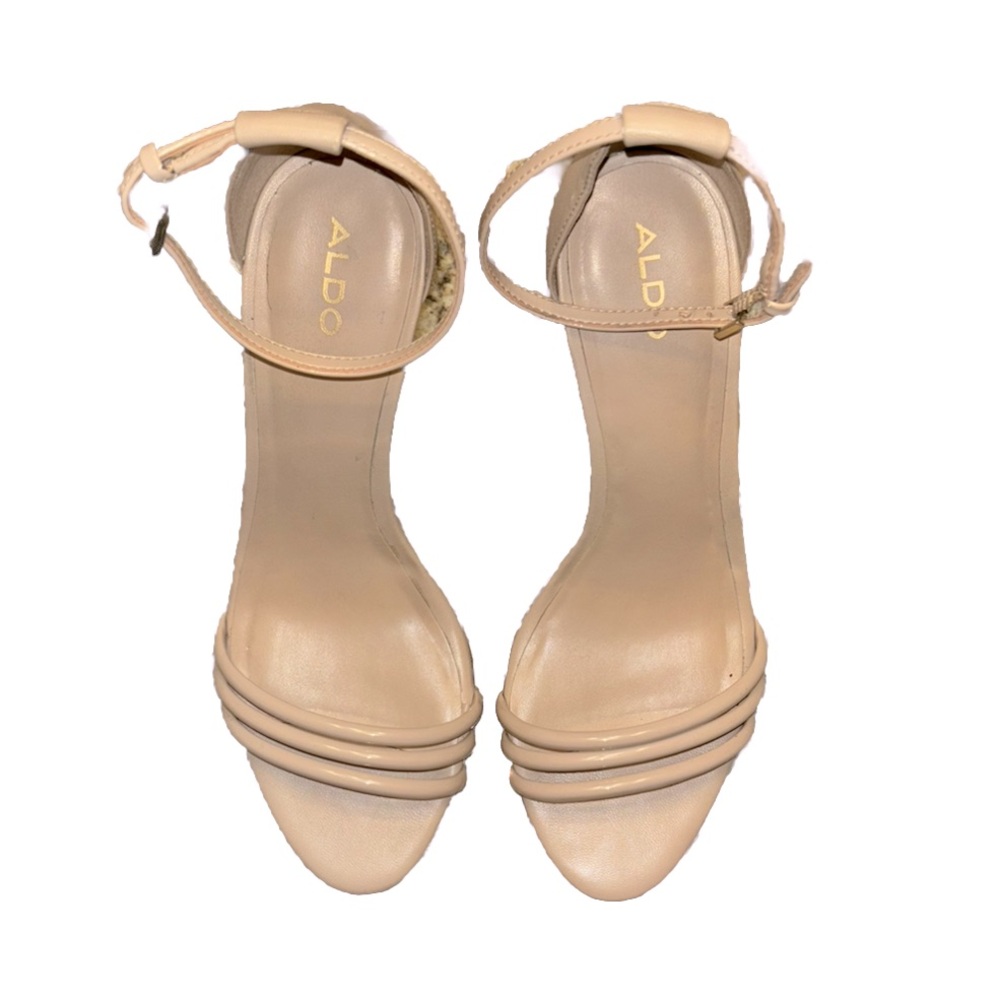 Aldo Nude anckle strap heels
